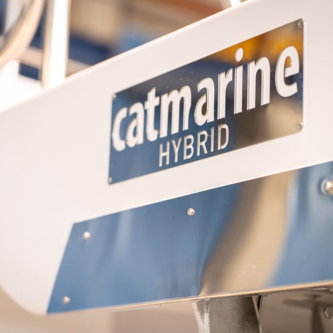 Presentazione di Catmarine 39 Hybrid allo Snim - Salone Nautico di Puglia